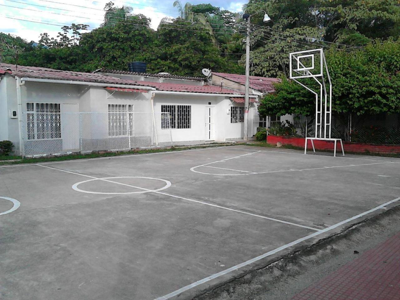 Alquiler Cabana Melgar Esterno foto